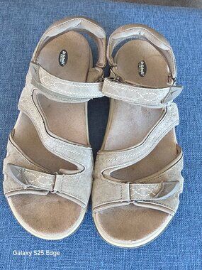 Dr. Scholls Womens Taupe Adelle Lightweight Leather Sport Sandals Shoes SZ 7.5